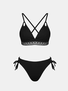 CUPSHE Damen Bikini Set V Ausschnitt Lace Trim Triangel Low Waist Bademode | Texturierte, Zweiteiliger, seitliche Bindebänder, gekreuzter Rücken, weiches Streichmaterial, Strand und Urlaub View 4